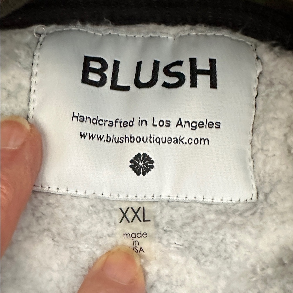 ALASKA Hoodie - Picture 4 of 7